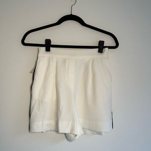 Aritzia Babaton Alvin Shorts